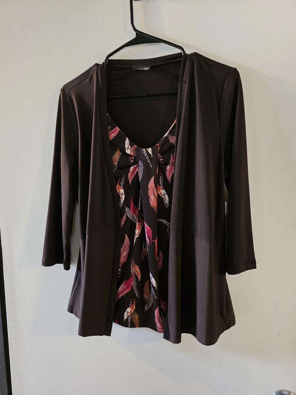 East 5th Brown Cardigan Style Top with Pink and Orange Feather Print